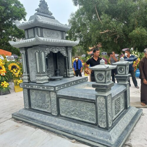 Mộ hai đao - Mẫu 01