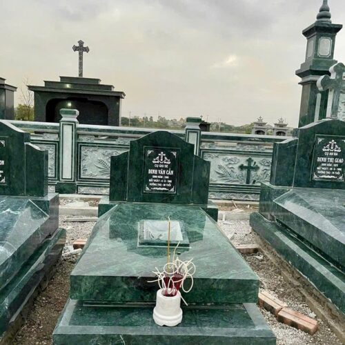 Mộ đá granit - Mẫu 06